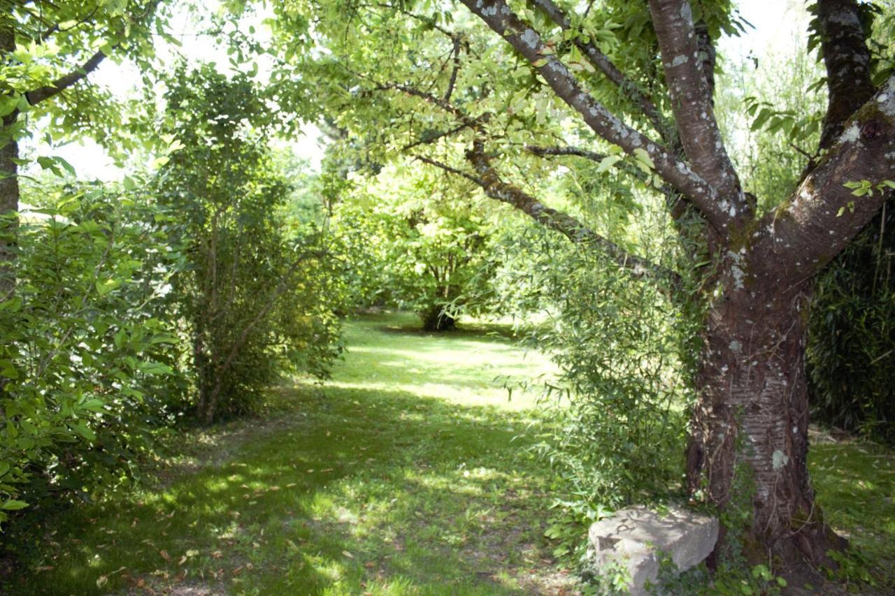 Gites Famille En Othe Bouilly  Exterior photo