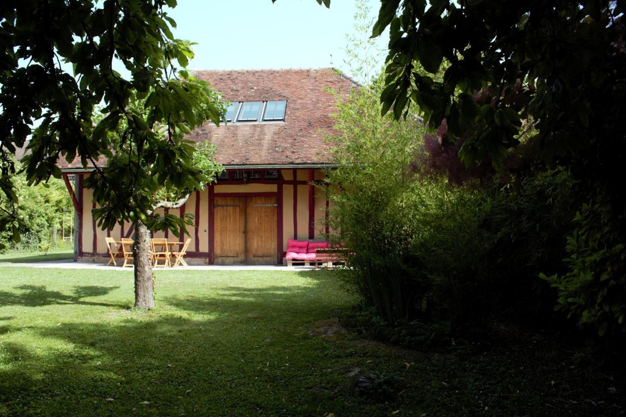 Gites Famille En Othe Bouilly  Room photo